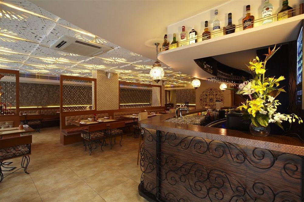 Hotel Bawa Continental Mumbai Luaran gambar